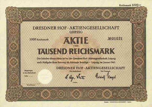 Dresdner hof 1945 - hof,